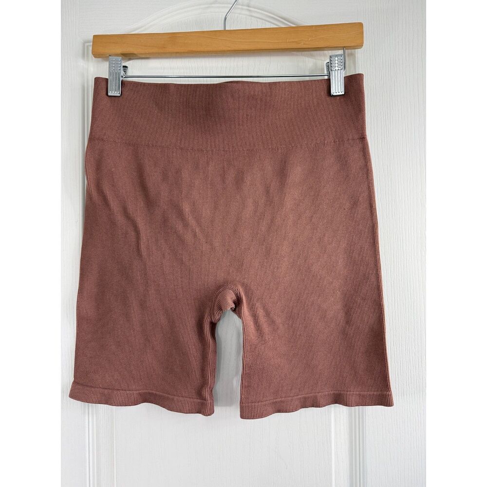 Gilly Hicks Women's Ribbed Athletic Biker Shorts Brown Size L Large *READ*
